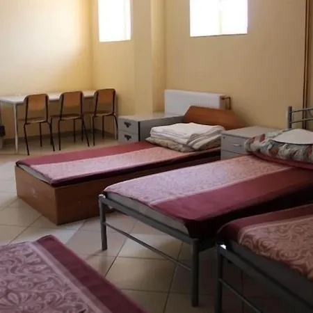 Firlik Хостел *